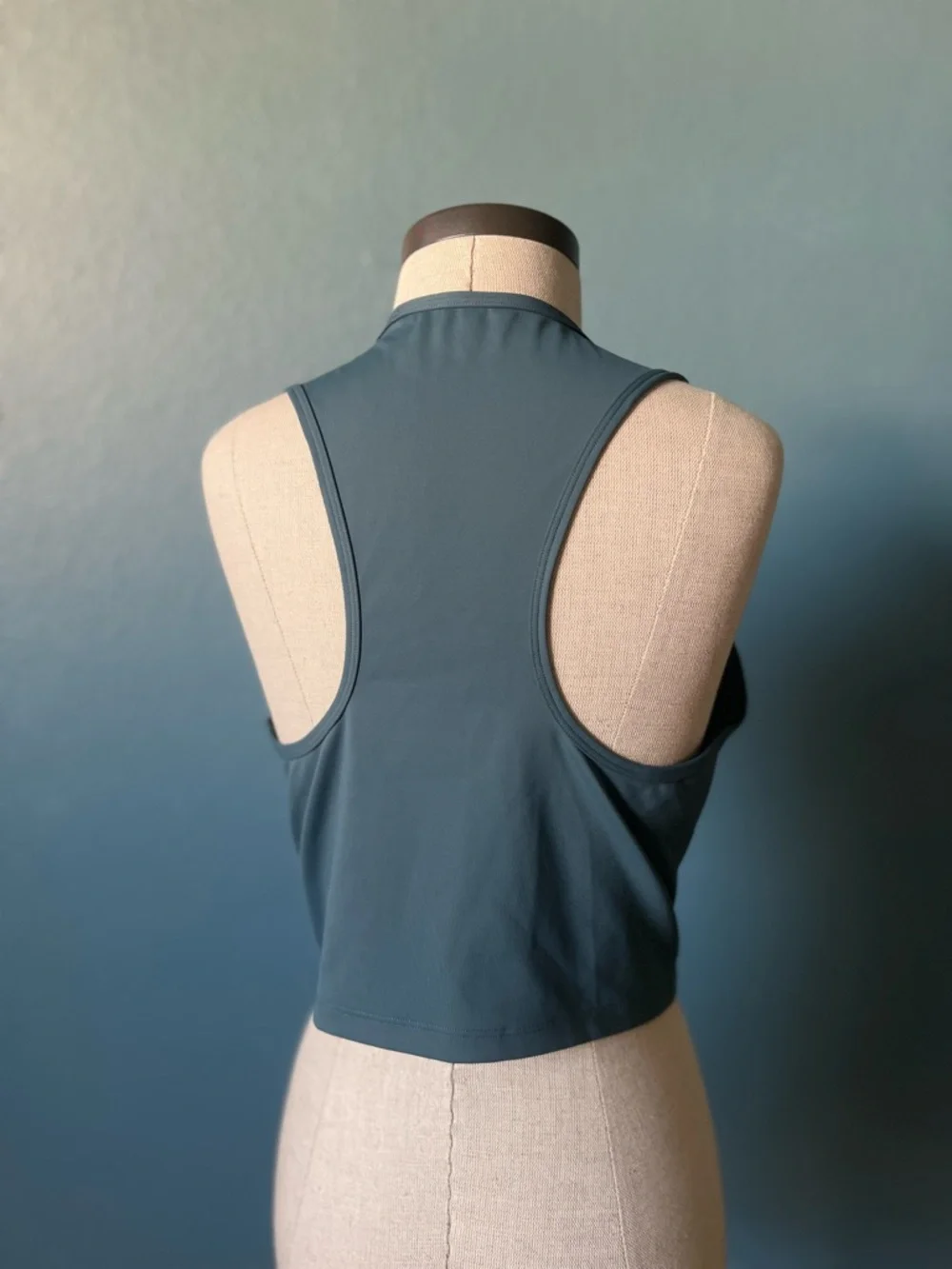 Nike Teal Crop Training Tank‎ with Silver Swoosh